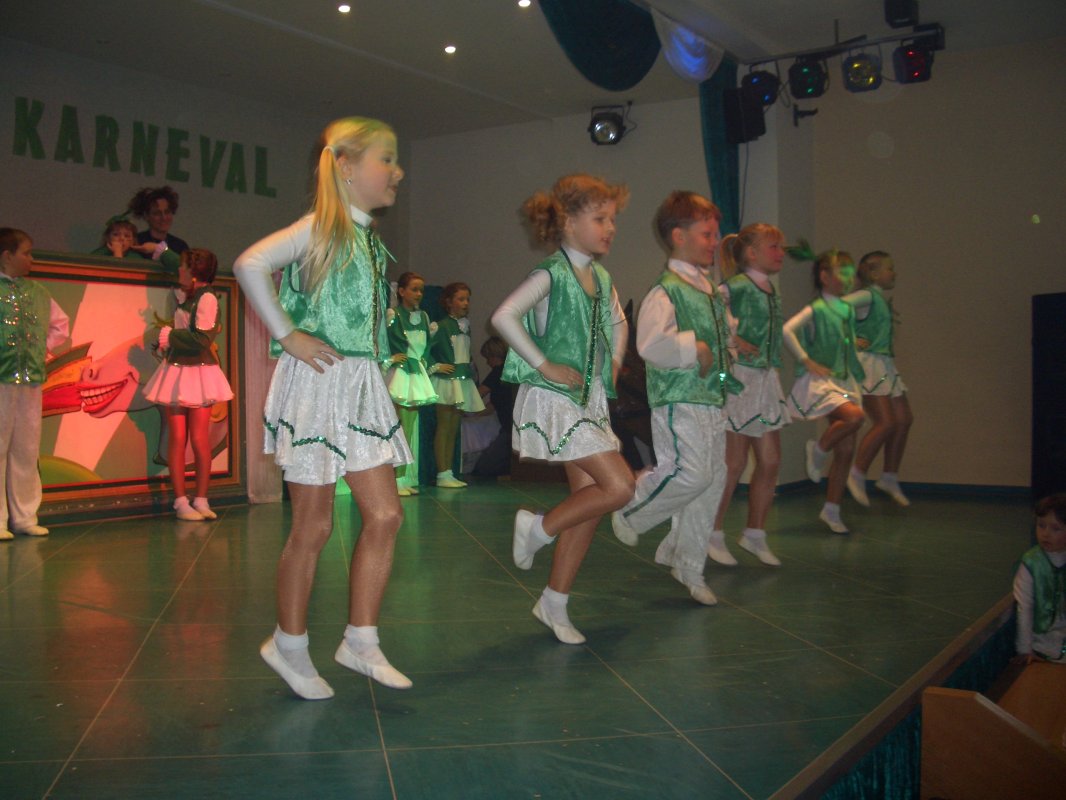 2006